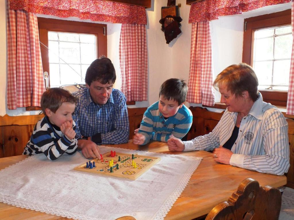 Ferienhaus "Zur Alten Schmiede" Mariahof Kültér fotó
