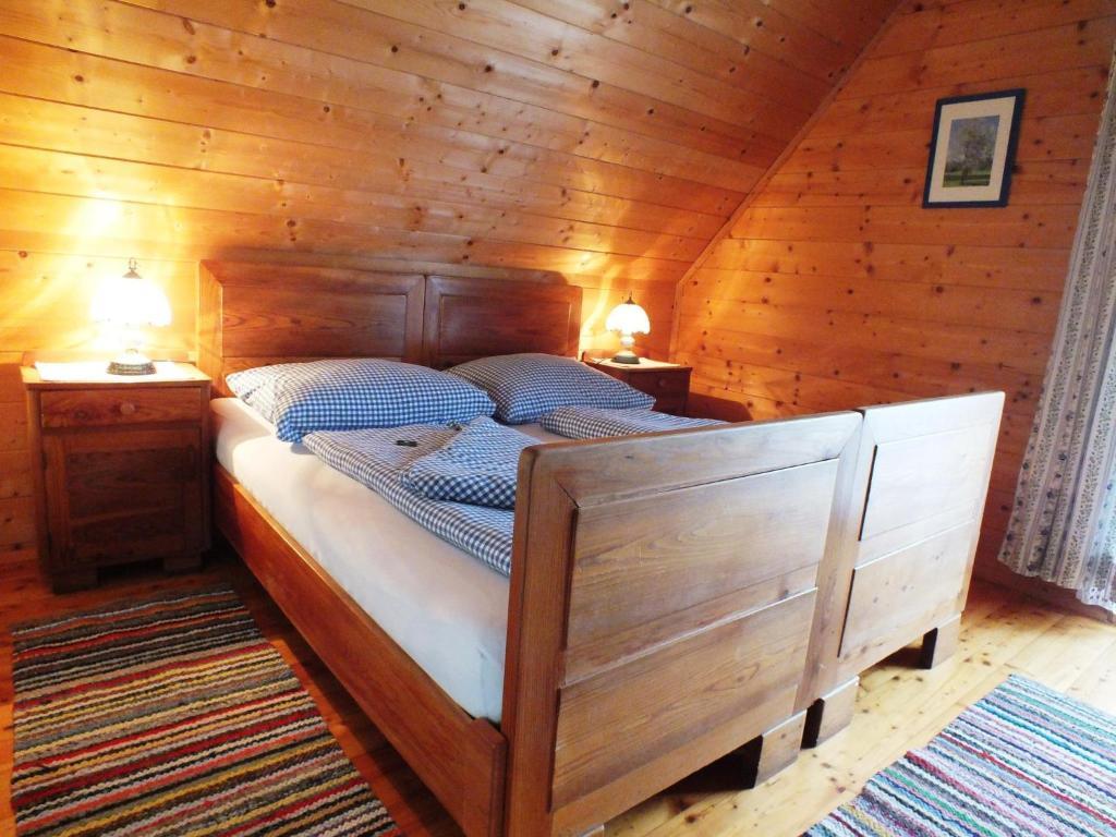 Ferienhaus "Zur Alten Schmiede" Mariahof Szoba fotó
